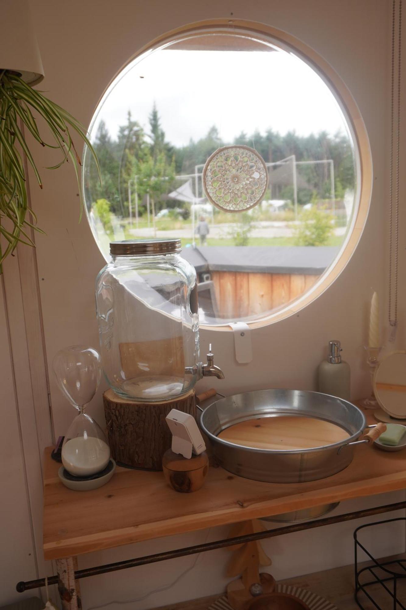 Gerhardhof - Zimmer Glamping Camping Wildermieming エクステリア 写真
