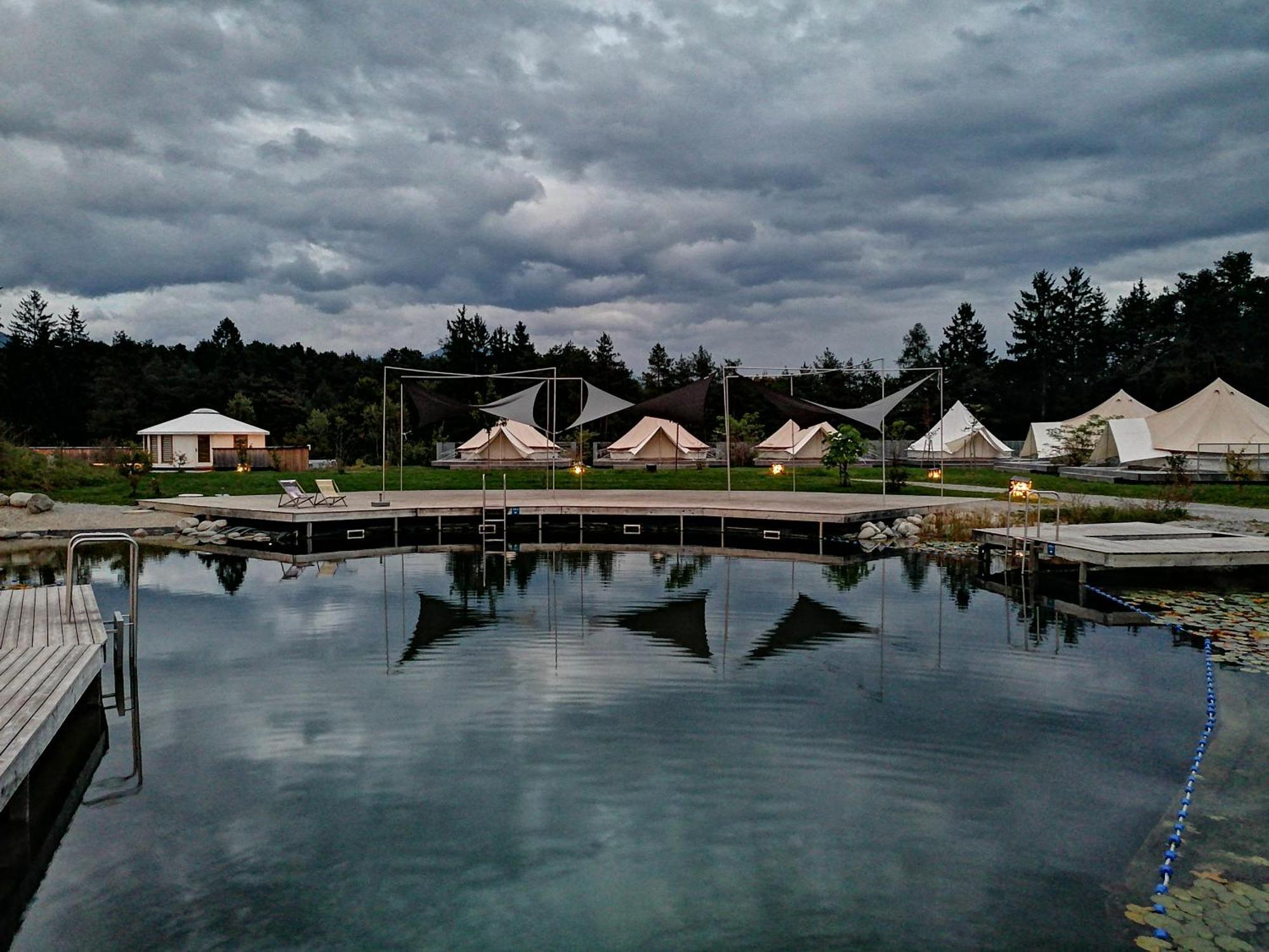 Gerhardhof - Zimmer Glamping Camping Wildermieming エクステリア 写真